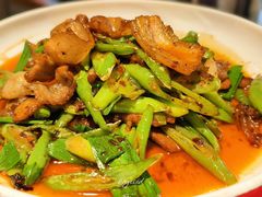 -万重锦·人文川菜馆(骡马市店)