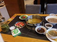 -黔蘑菇四季餐厅(观山湖店)