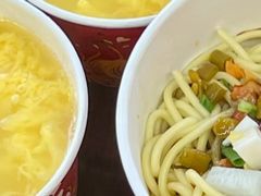 -球场热干面老店