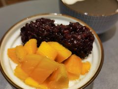 芒果白雪黑糯米-小团圆糖水铺(襄阳南路店)