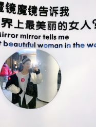 -单色舞蹈