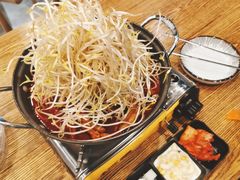 辣汤鸡爪-吴草鸡爪오초닭발韩食堂(融恒盈嘉中心店)