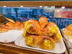 奶油牛角面包-新侨三宝乐面包店(崇文门店)