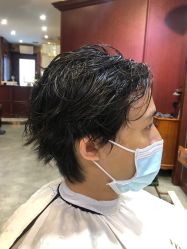 -十六番发型师事务所