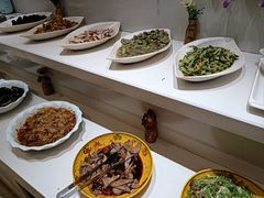 -泉福居酱骨头自助广场(南大街商业步行街店)