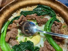 滑蛋牛肉煲仔饭-嘉年华面包房餐厅（饺子馆）(陶然亭店)