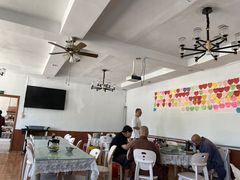 -天天向上素食餐厅(五台山店)