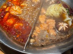 台式麻辣锅-湊湊火锅·茶憩(杭州湖滨银泰in77店)