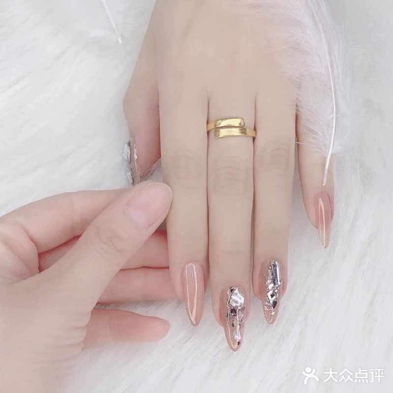 裸色系美甲💅高气质超A款私藏款👏👏