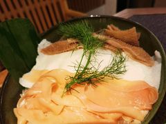 -三出山火锅(南京万象天地店)
