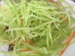 -溢心园香河肉饼总店