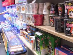 -良品铺子(宝安天虹购物中心店)