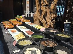 -余欢领鲜火锅(新街口店)