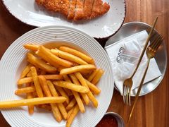 -Burger Bar 山沐西餐吧(钟村店)