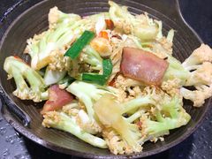 -万重锦·人文川菜馆(骡马市店)