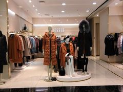 -翠微百货(龙德店)