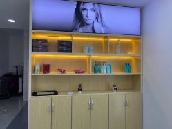 -Coo Hair salon