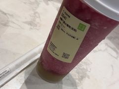 -奈雪的茶(优特汇店)