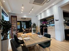 -Mark&Mars Restaurant