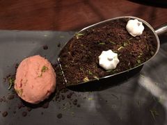 -恰餐厅及酒吧 CHAR Bar & Grill (北京丽都皇冠假日店)