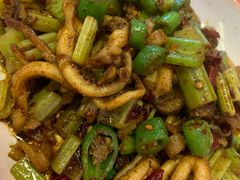 -老三样·美食研究中心(世贸路店)