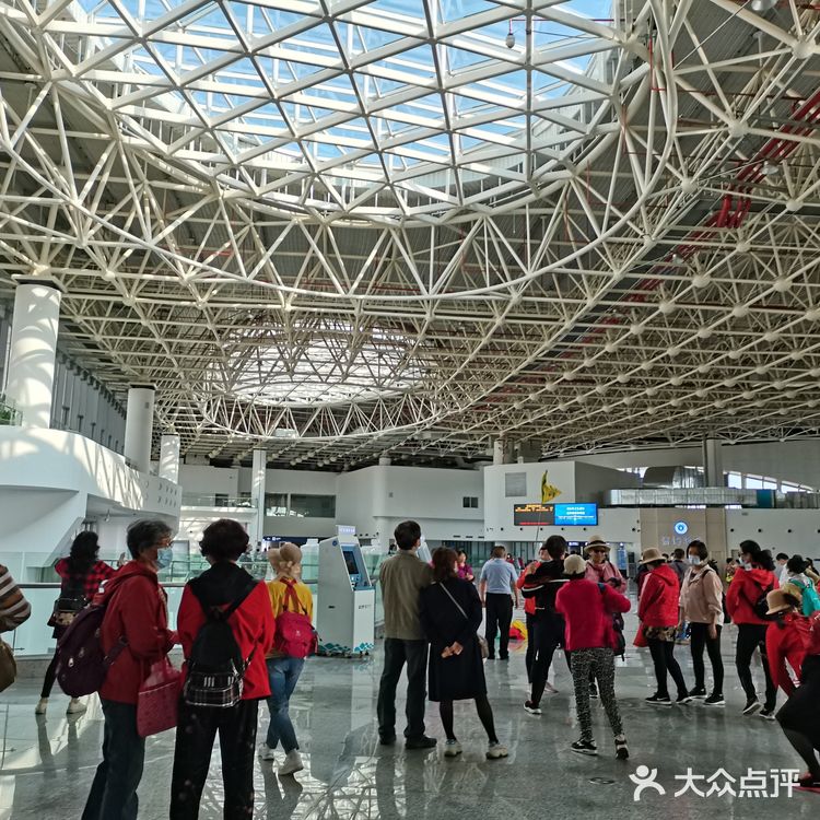搭上湛江西→海口的轮渡，开始海南之旅。