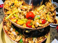-沪小二炭火蛙锅(淮海中路美食不夜城店)