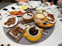 -泓历皇朝酒店(东亭店)