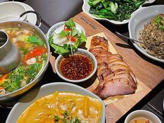 -大头虾越式风味餐厅(光明广场店)