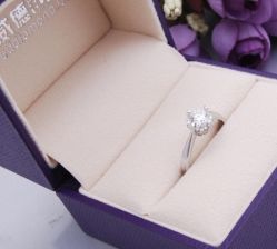 -威德钻石-克拉钻大本营(南京东路店)