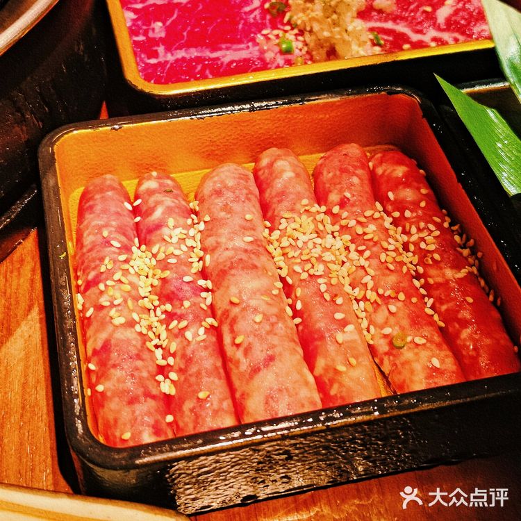 桫椤湾烤肉天花板❗❗大片牛肉香哭我💧