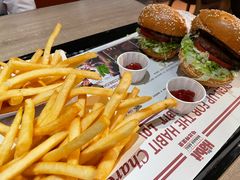 -The Habit Burger Grill 哈比特汉堡(复兴soho店)