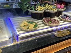 自助取餐区-深海渔场海鲜烤肉火锅自助餐厅(新洲摩尔城店)