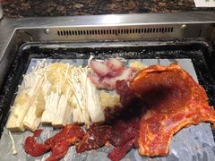 西冷-阪尚皇·原切牛排·烤肉火锅自助(北京路店)