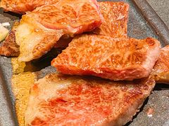 -铭牛烧肉·和牛海鲜自助(高新月牙湖店)