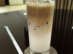 -广州中心皇冠假日酒店·汇点大堂吧