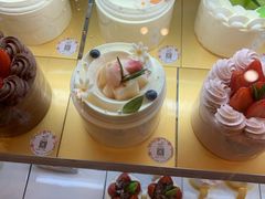 -花花卷卷·鲜食蛋糕(静安久光百货店)