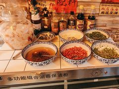 -旧街市鲜货老火锅(大光路店)