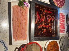 -二荆条·蜀鲜汇城市森林火锅