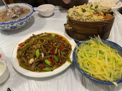 筒子骨莲藕汤-喜洋洋(中山四路店)