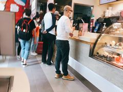 -DQ·蛋糕·冰淇淋(大宁国际商业广场店)