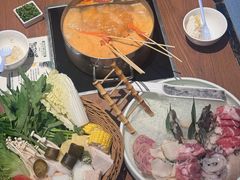 -樾餐厅泰式海鲜火锅(民歌湖店)