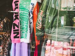 -恋物百货商店(华侨城店)