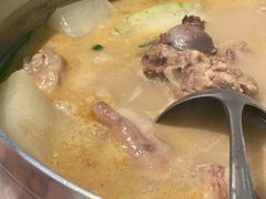 -肥仔文澳门猪骨煲(南京西路店)