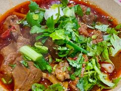 鲜烧牛杂-谢老五跷脚牛肉·非遗传承店