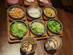 -银米·云南传统过桥米线(双廊黑金冠店)