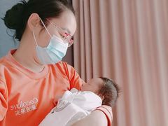 -爱的果实月嫂育婴师(世纪东方店)