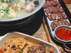 -蜜桃餐厅·伴山(湖滨商业街店)