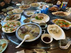 酸菜肉馅水饺-兄弟江湖东北老菜(三井街道店)
