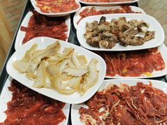 -聚鲜港（五洞）牛肉自选火锅